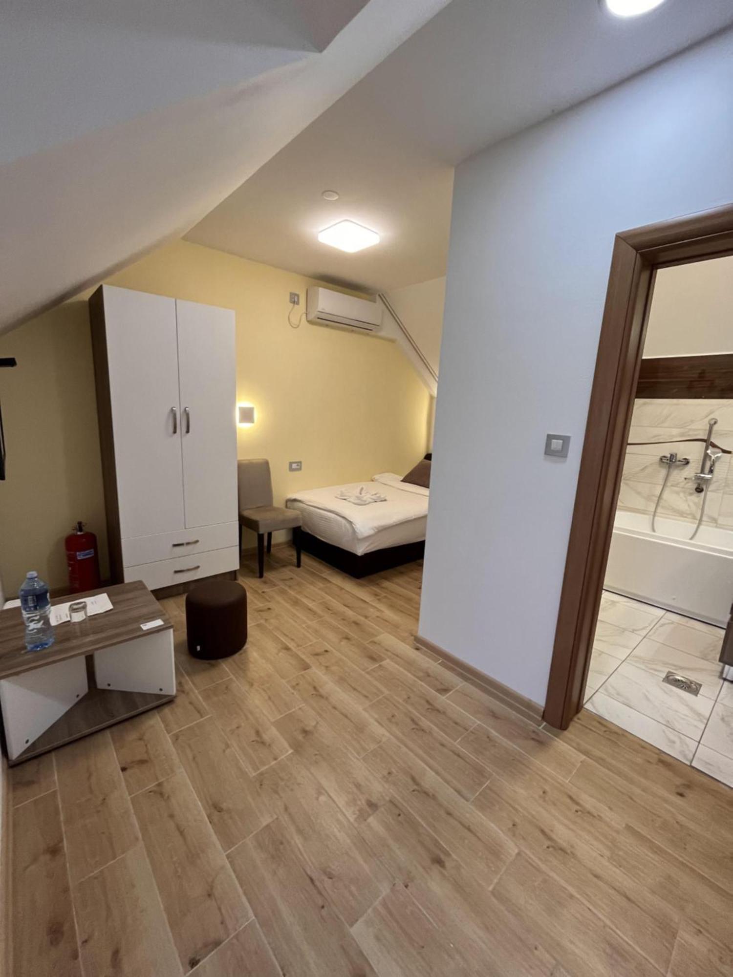 Kovac Residence Zrenjanin Exterior photo