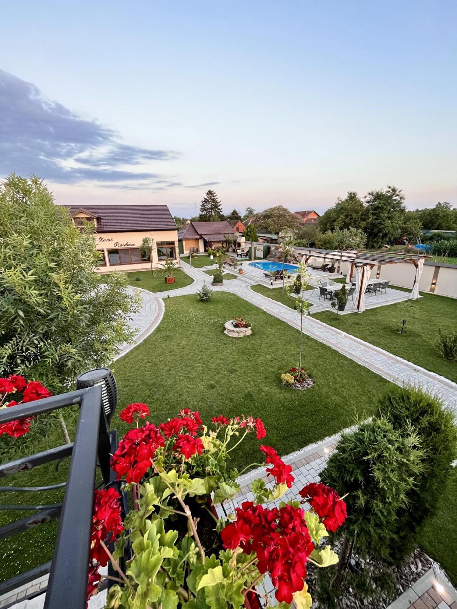 Kovac Residence Zrenjanin Exterior photo