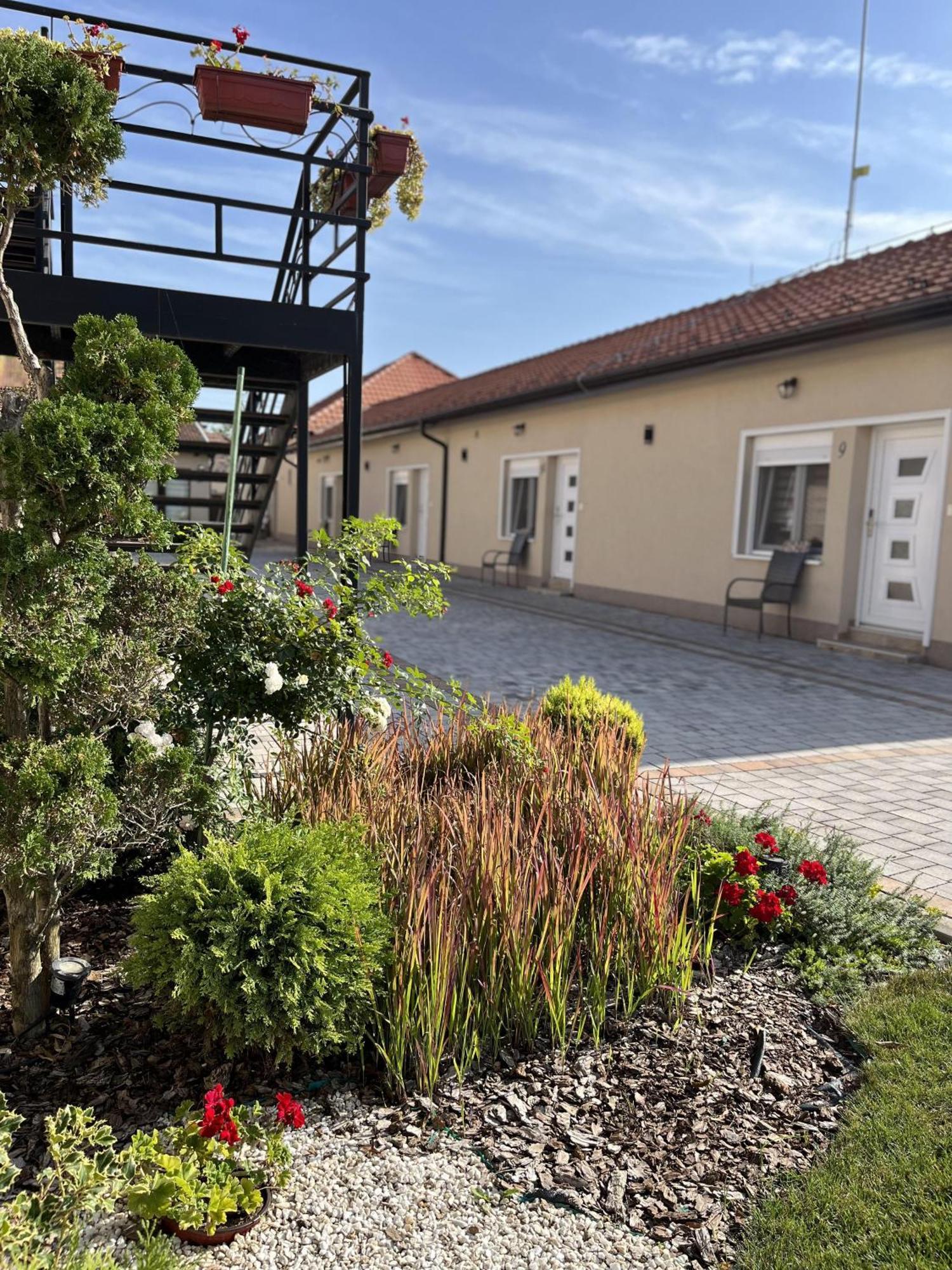 Kovac Residence Zrenjanin Exterior photo